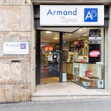 armand optics avda montserrat